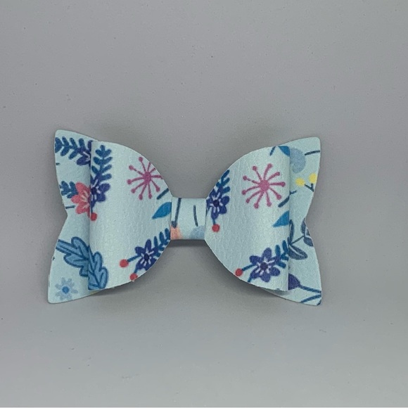 Handmade Faux Leather Hairbows - Picture 10 of 16